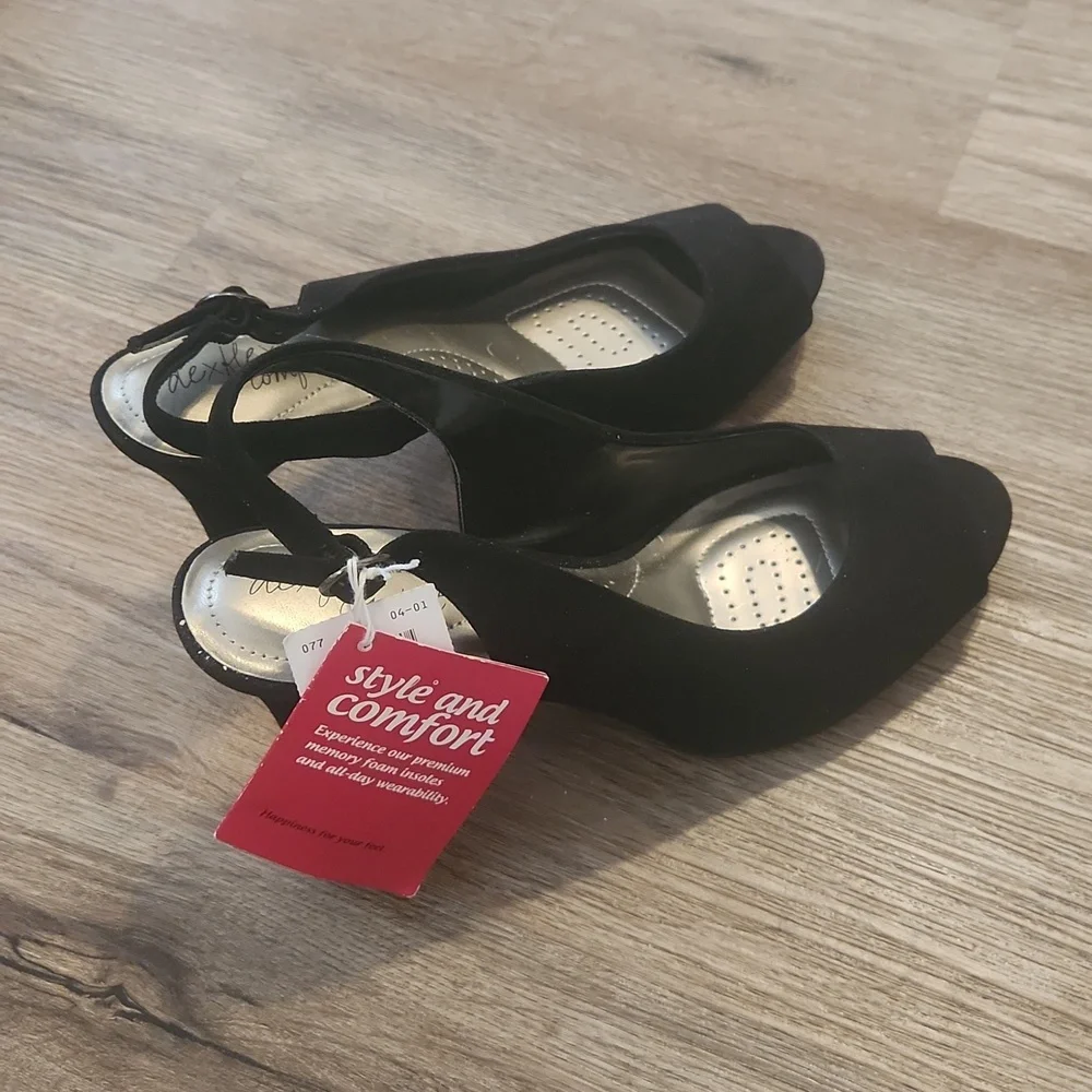 Womens NWT Deflex Comfort Heels - Picture 5 of 6